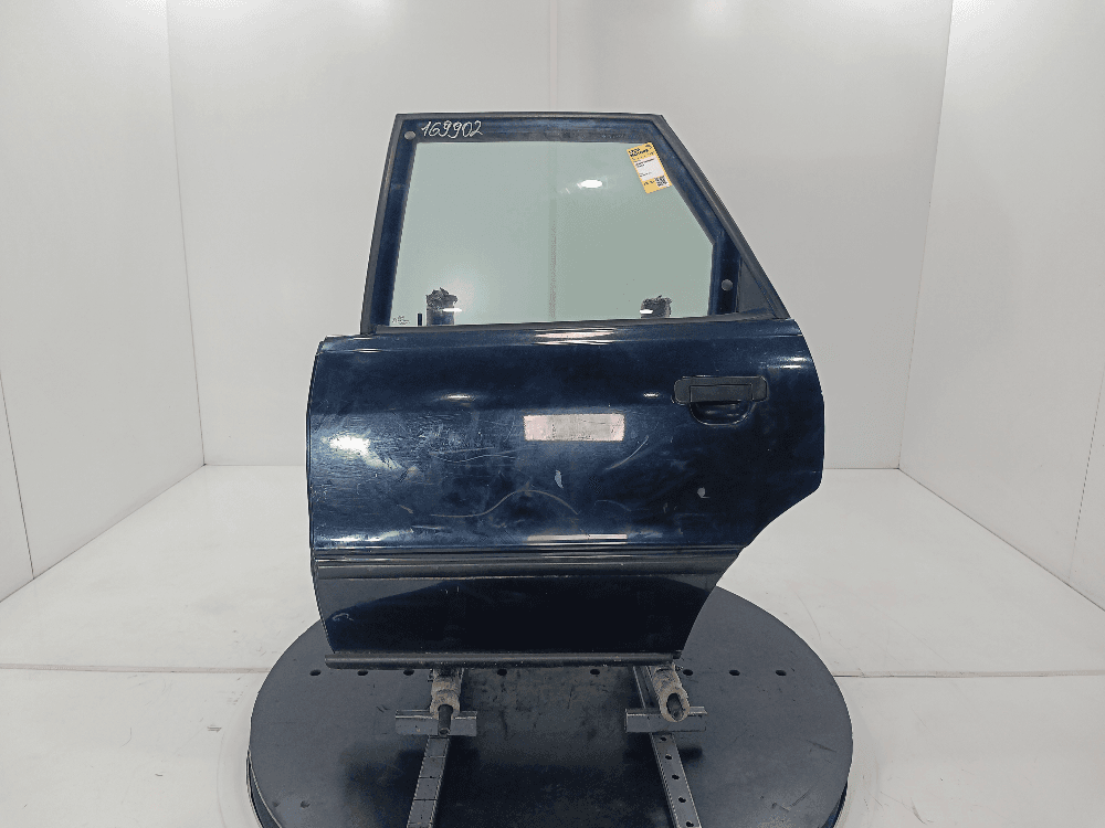 Дверь задняя левая к Audi 80 B4 (91-96)