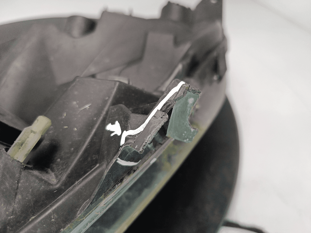 Фара правая к Renault Scenic 3 (09-12)