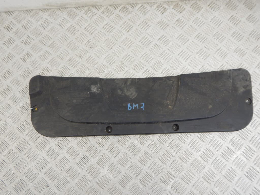 Декоративная крышка двигателя к BMW 7 E65/E66 (01-05)