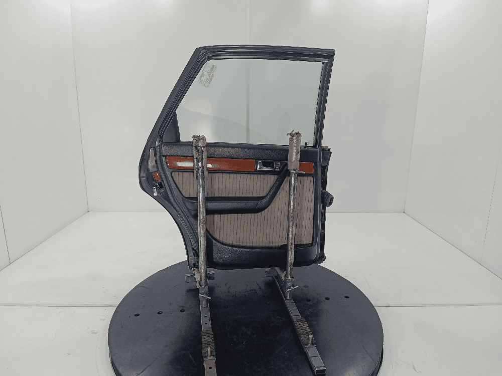 Дверь задняя левая к Audi 100 C4 (90-94)