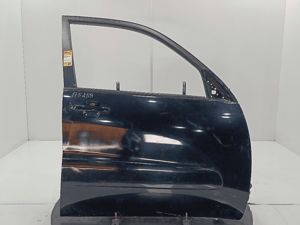 Дверь передняя правая к Toyota Rav 4 XA20 Рестайлинг (03-06)