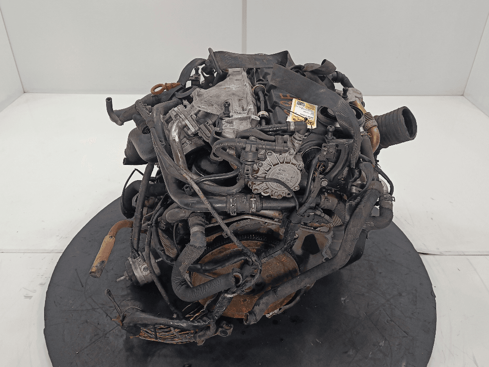 Двигатель к Audi A4 B7 (04-09)