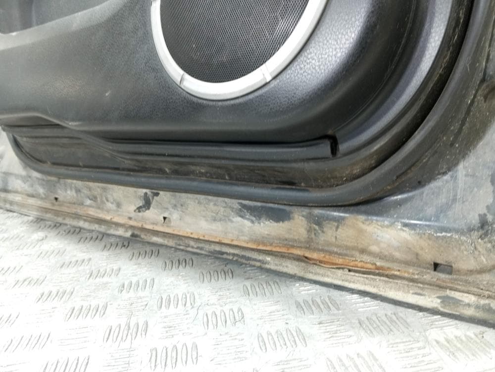 Дверь передняя левая к Suzuki Grand Vitara JT (05-08)