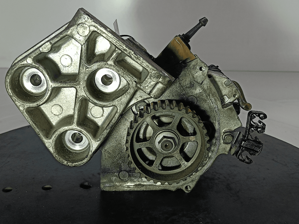 ТНВД к Renault Scenic 2 (03-06)