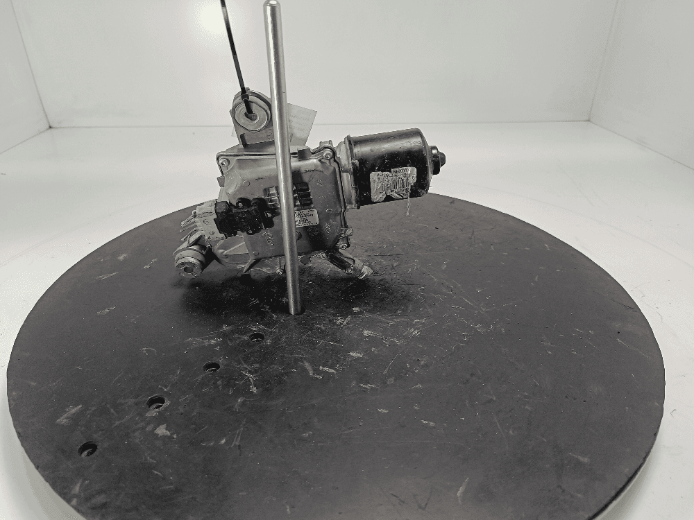 Моторчик передних стеклоочистителей (дворников) к Citroen C4 Picasso 1 (06-13)