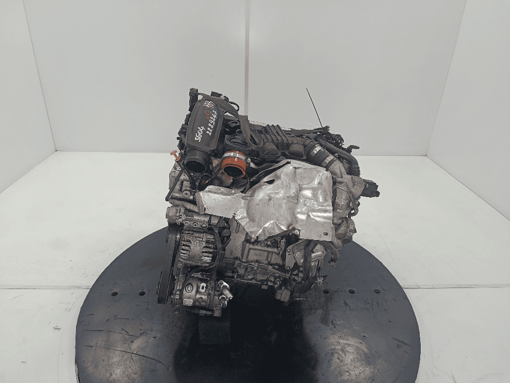 Двигатель к Peugeot 208 1 (12-15)