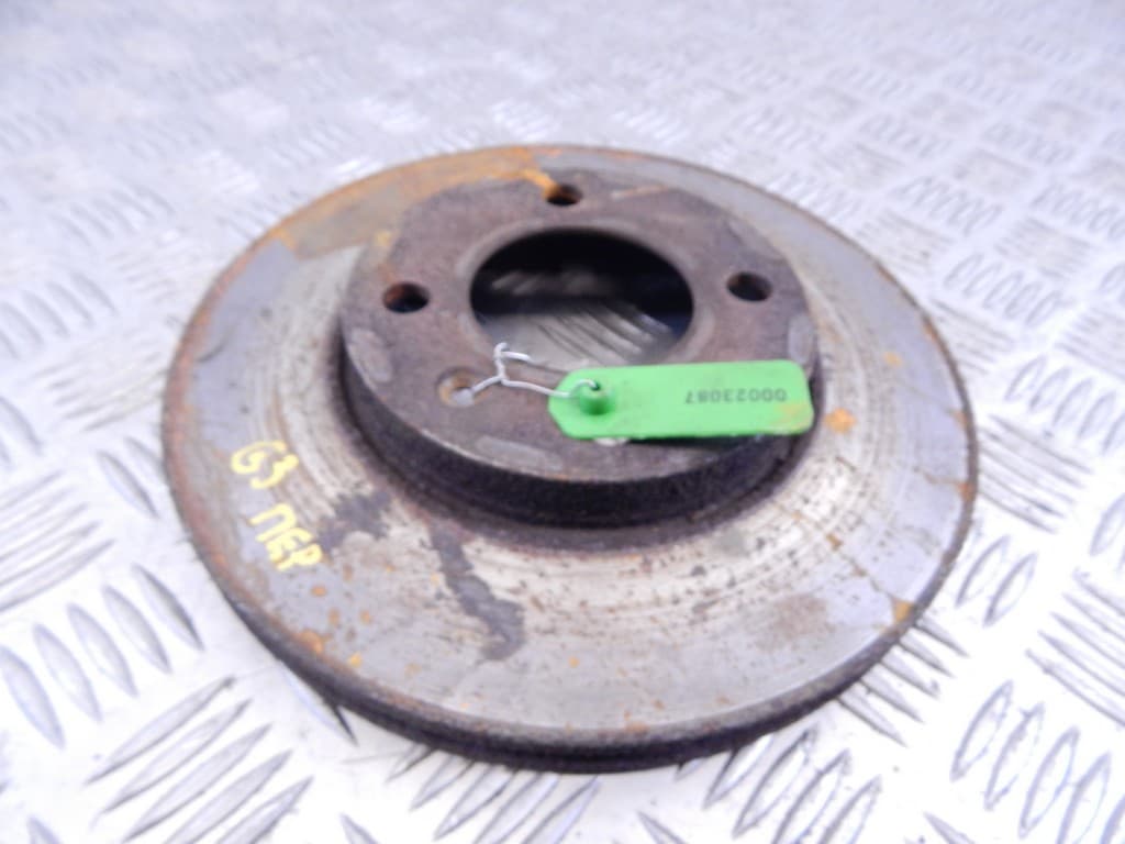 Диск тормозной передний к Volkswagen Golf 3 (91-99)