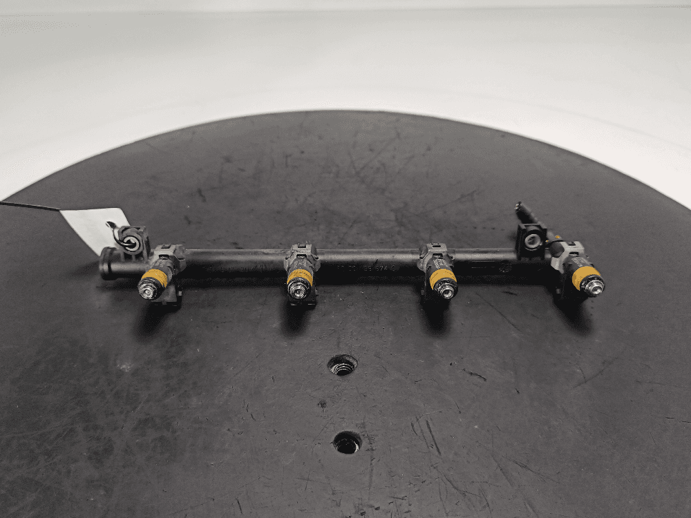 Топливная рампа к Renault Scenic 1 Рестайлинг (99-03)