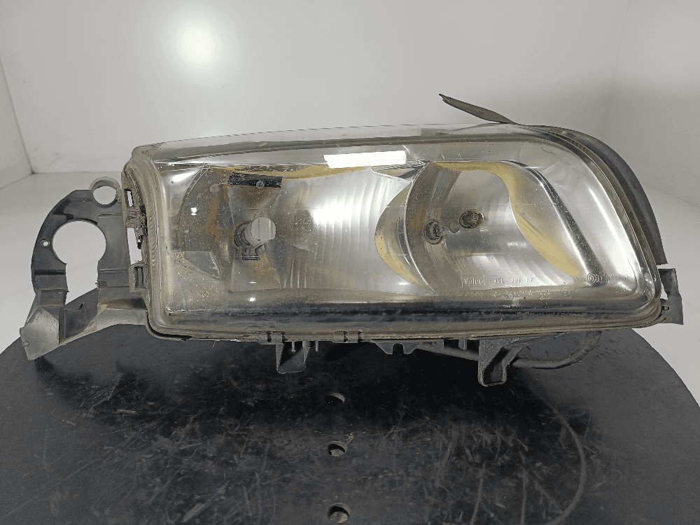 Фара правая к Volvo S80 1 (98-06)