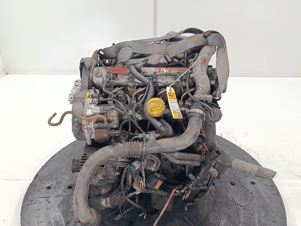 Двигатель к Renault Scenic 2 (03-06)