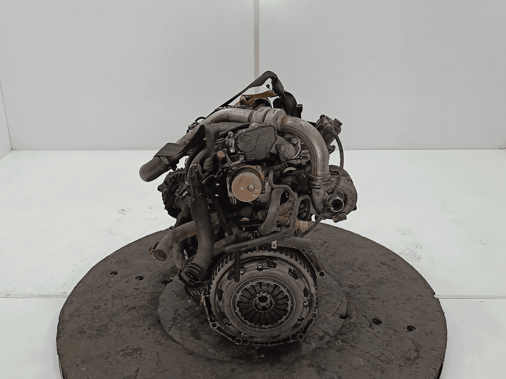 Двигатель к Renault Scenic 2 (03-06)