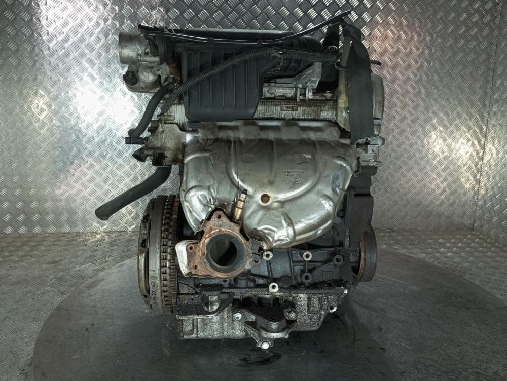 Двигатель к Renault Megane 2 (02-06)