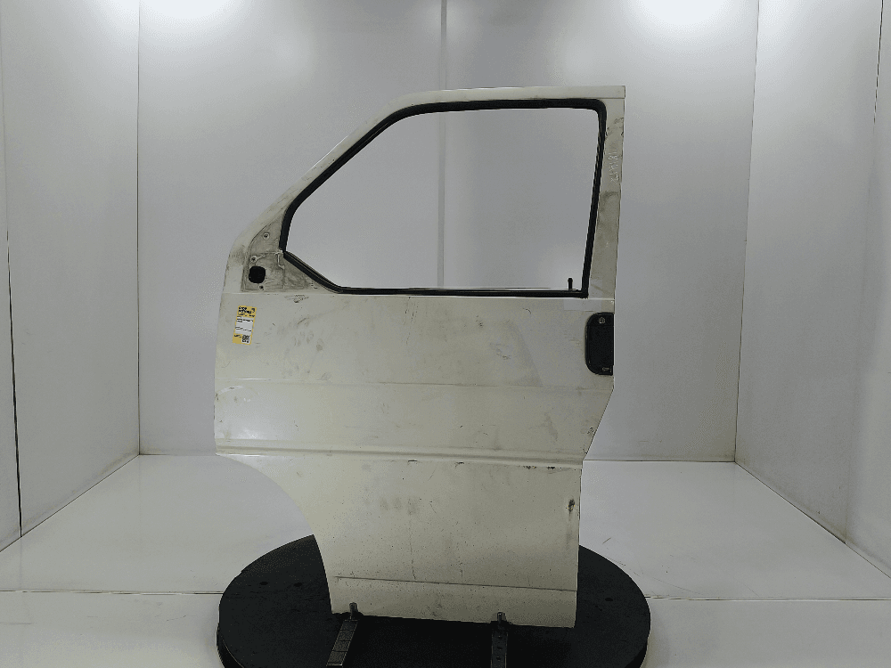 Дверь передняя левая к Volkswagen Transporter T4 Рестайлинг (97-03)