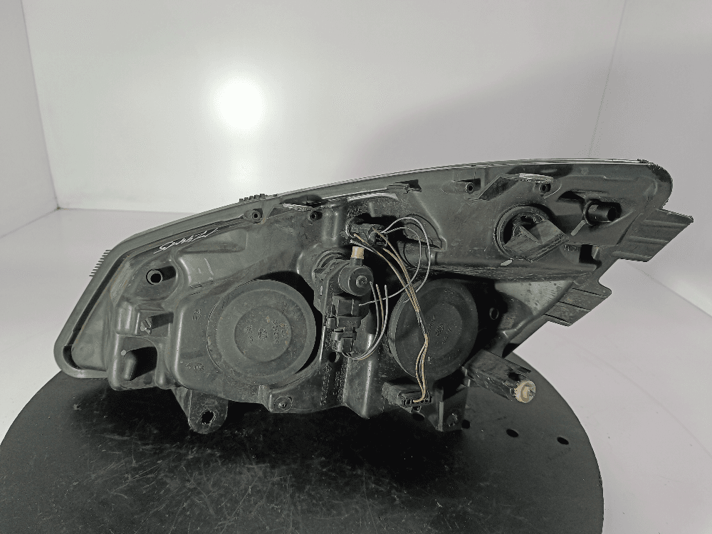 Фара правая к Renault Scenic 2 (03-06)