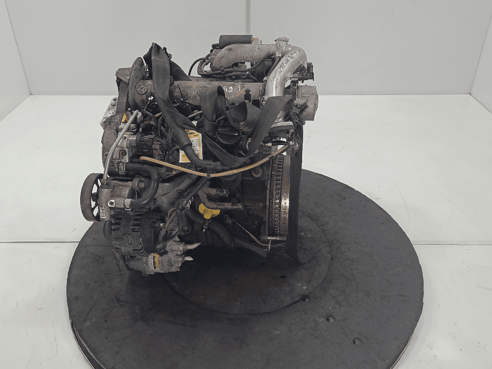 Двигатель к Nissan  Primera P12 (02-08)