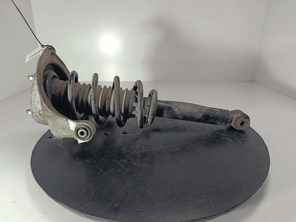 Стойка передняя левая к Peugeot 407 (04-11)