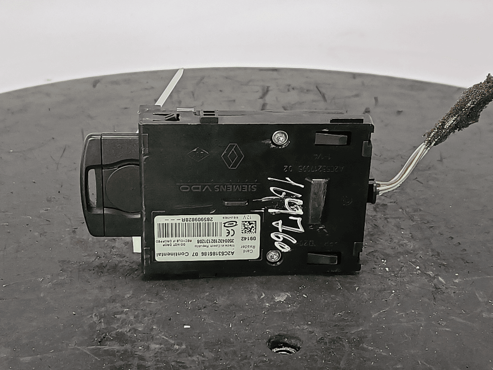 Замок зажигания к Renault Scenic 3 (09-12)