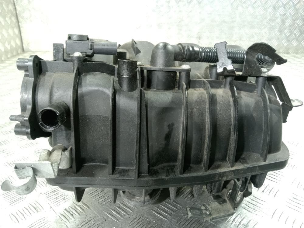 Коллектор впускной к BMW 1 E81/E82/E87/E88 (04-07)