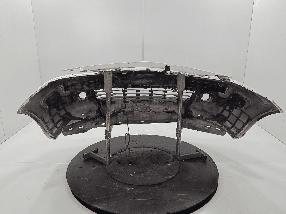 Бампер передний к Renault Megane 2 (02-06)