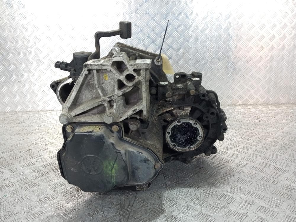 КПП механическая (МКПП) к Volkswagen Golf 4 (97-06)