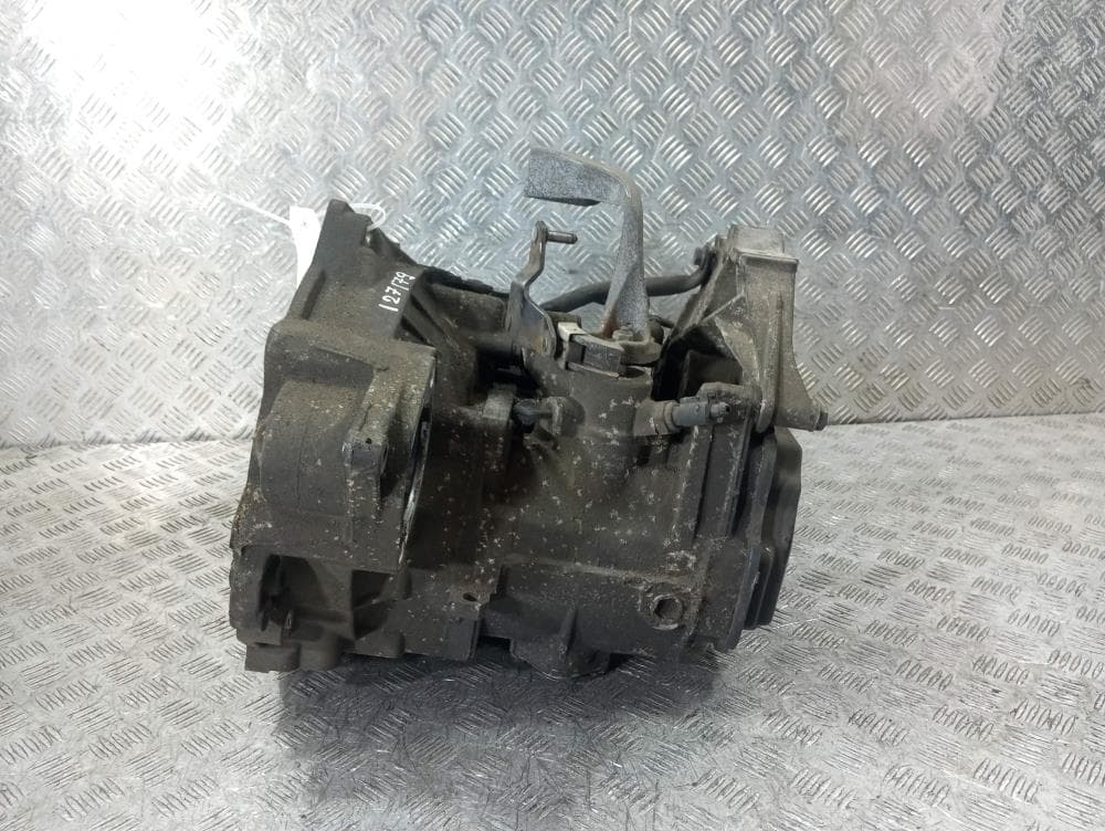 КПП механическая (МКПП) к Volkswagen Golf 4 (97-06)