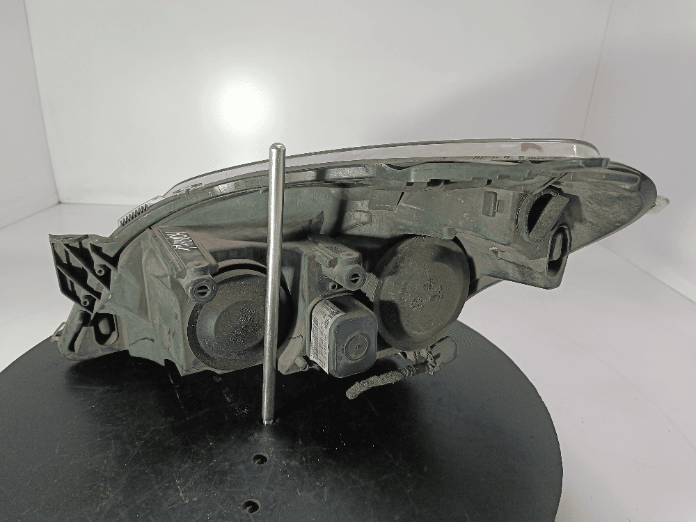 Фара правая к Opel Astra H Рестайлинг (07-10)