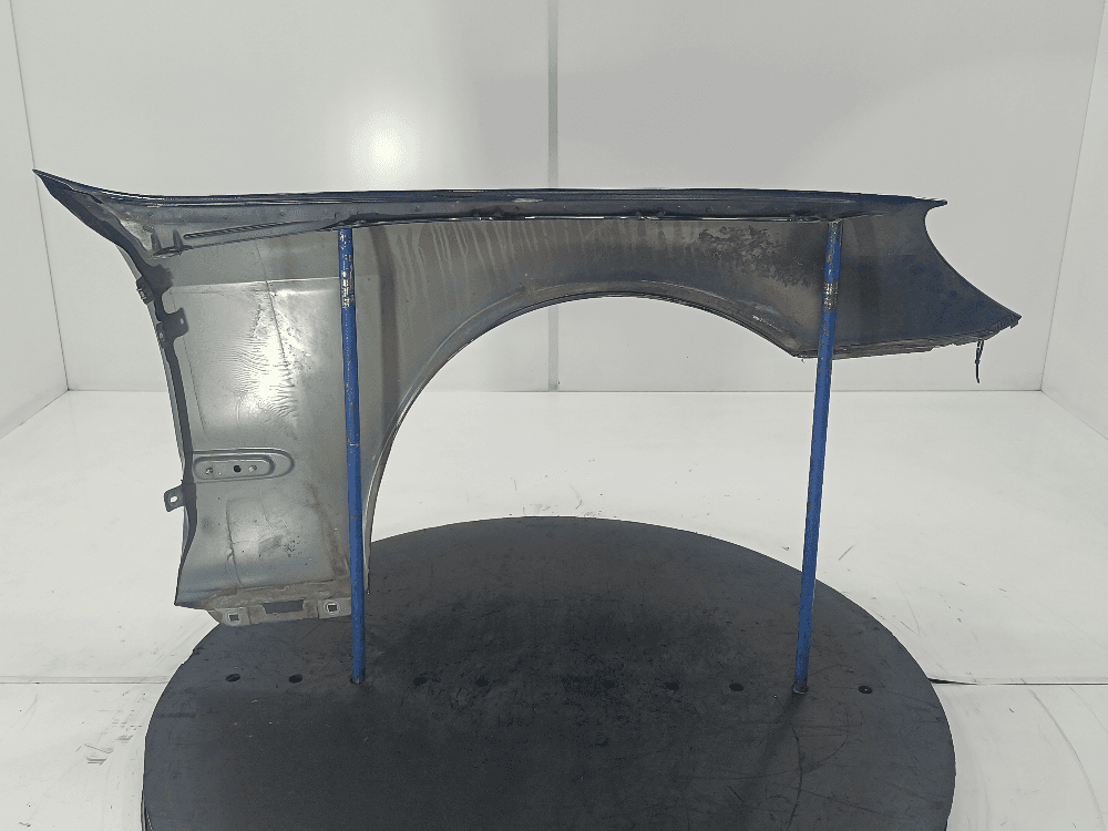 Крыло переднее левое к Mercedes S W220 Рестайлинг (02-05)