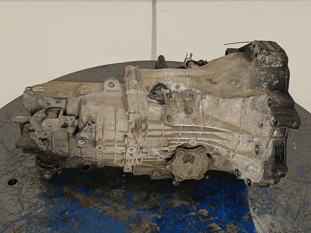 КПП механическая (МКПП) к Audi A4 B6 (01-05)