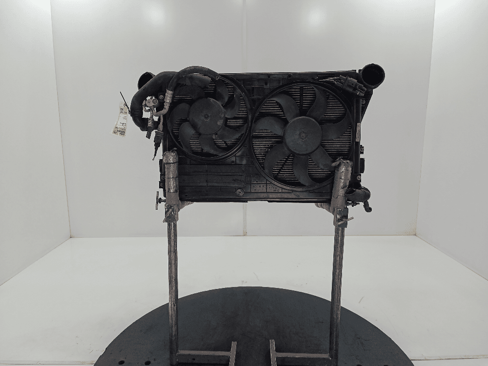 Кассета радиаторов к Volkswagen Golf 5 (03-09)