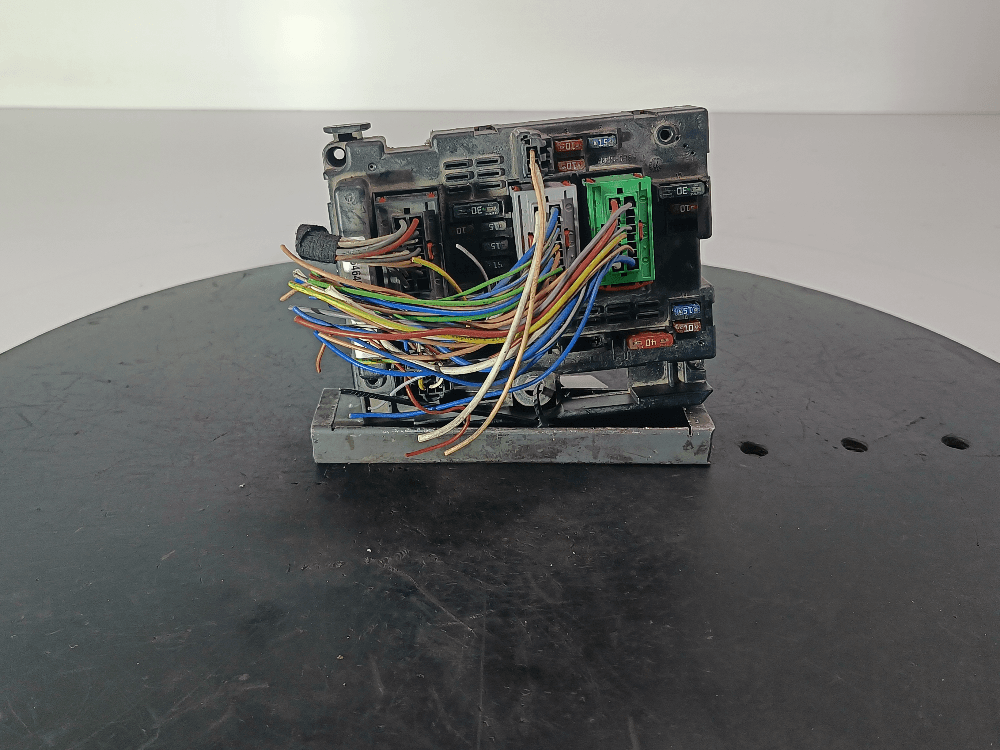 Блок BSM к Peugeot 307 (01-05)