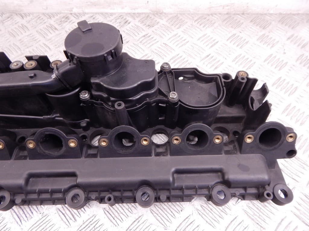 Клапанная крышка к BMW 6 E63/E64 (03-07)