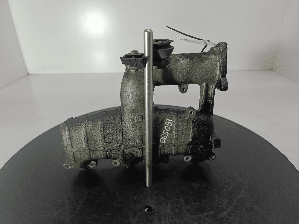 Коллектор впускной к Volkswagen Polo 4 (01-05)