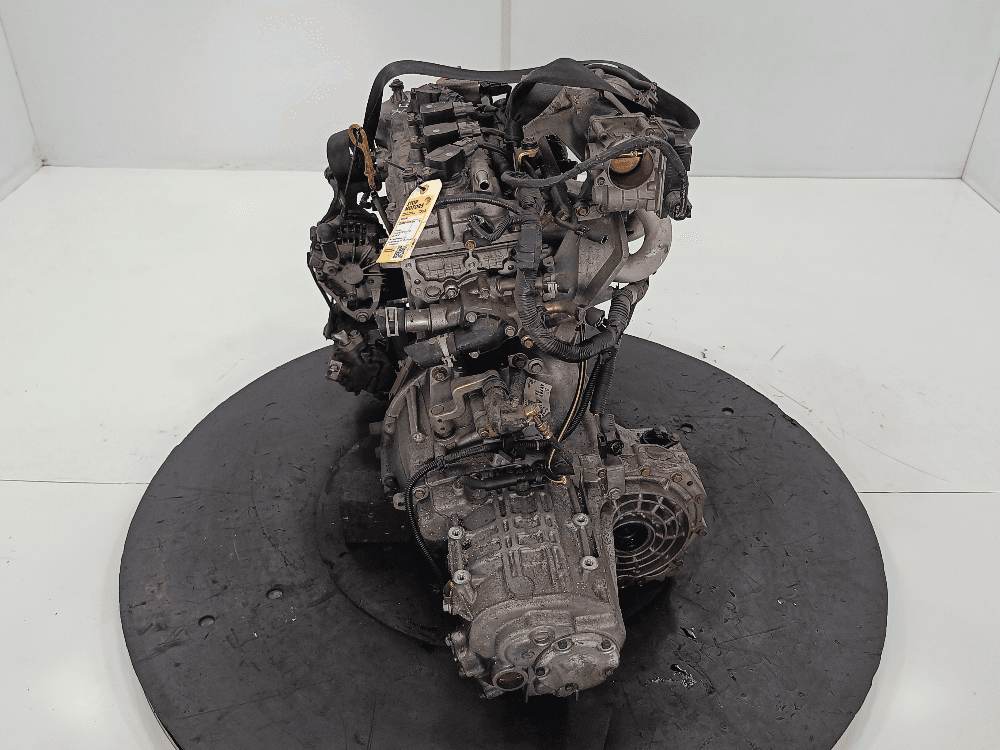 Двигатель к Nissan  Primera P12 (02-08)