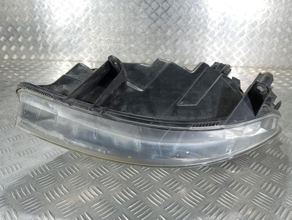 Фара правая к Renault Scenic 2 (03-06)