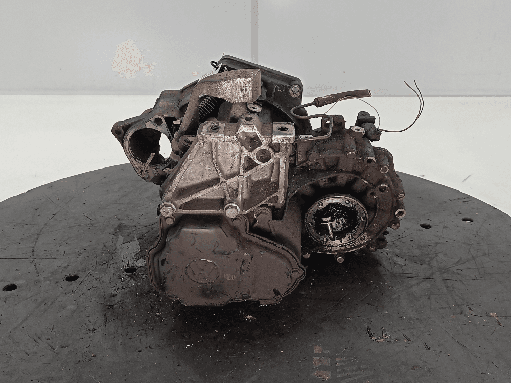 КПП механическая (МКПП) к Volkswagen Golf 4 (97-06)