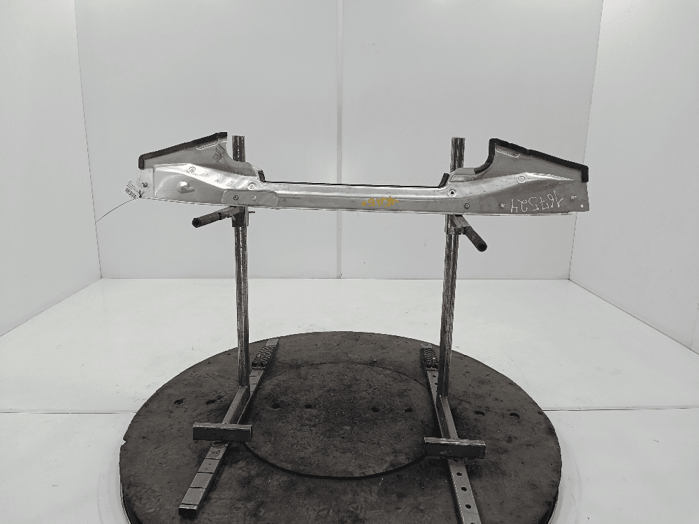 Распорная планка к Volkswagen Touareg 3 (18-24)