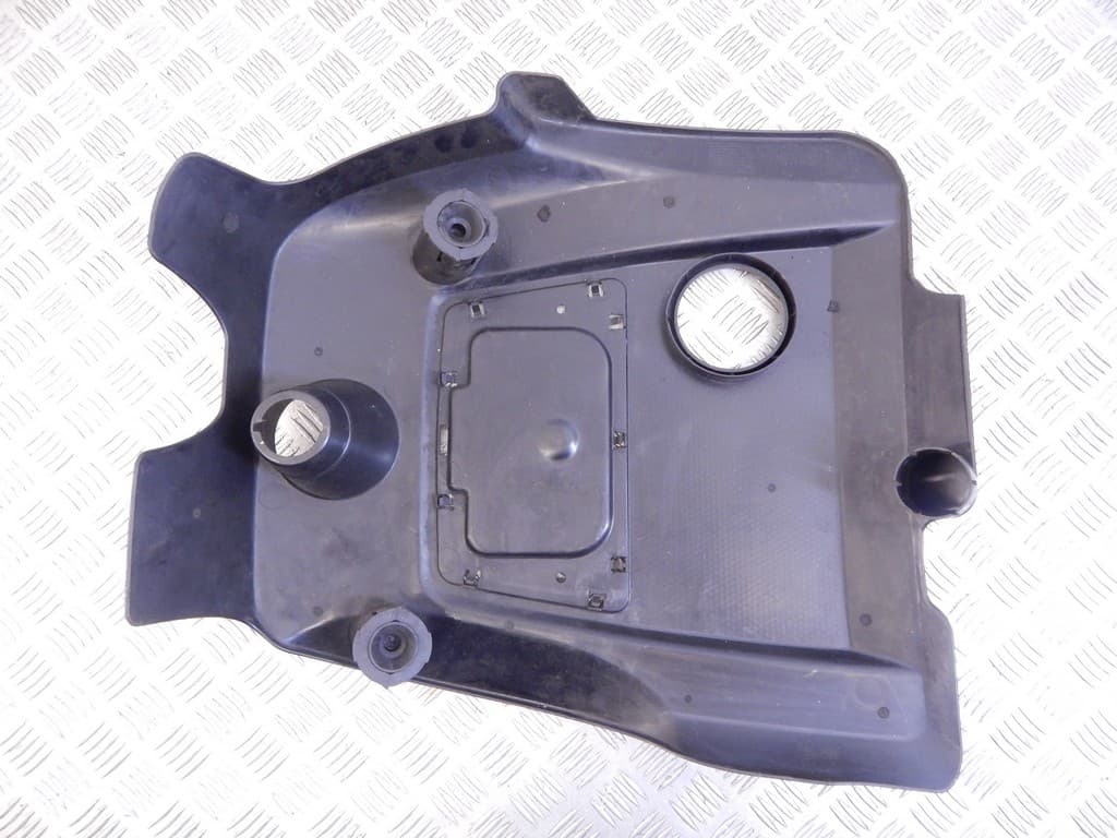 Декоративная крышка двигателя к Audi A3 8L (96-00)