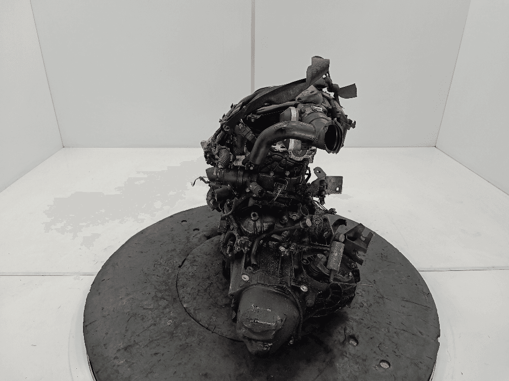 Двигатель к Renault Scenic 2 (03-06)