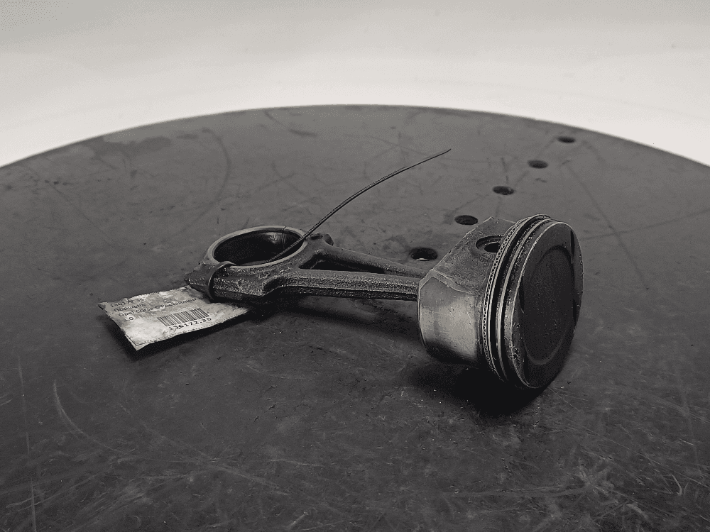 Поршень к Opel Corsa C Рестайлинг (03-06)