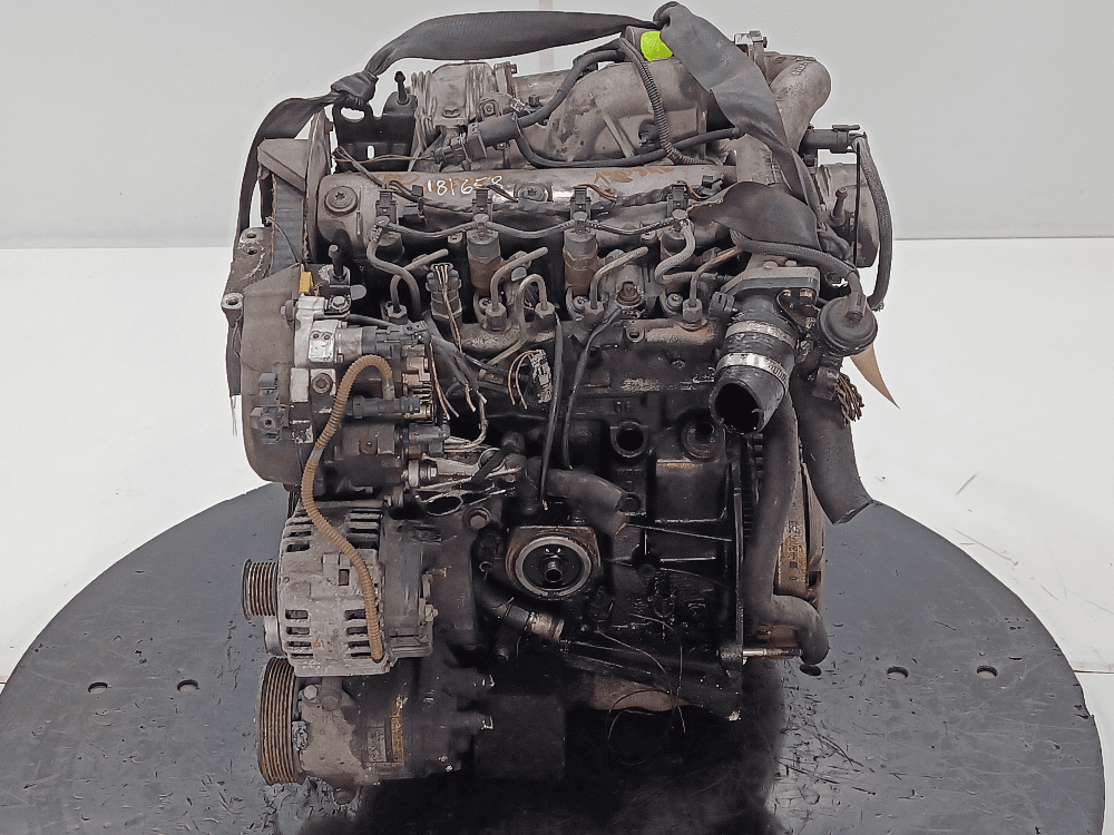 Двигатель к Renault Scenic 2 (03-06)