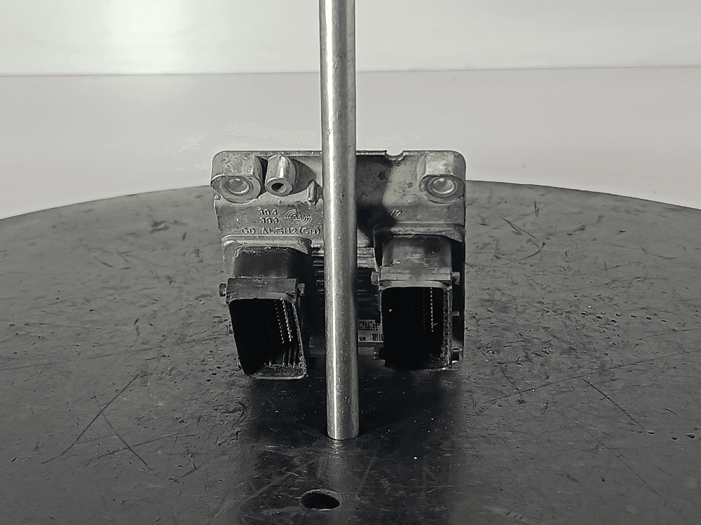 Блок управления двигателем к Opel Corsa D (06-11)