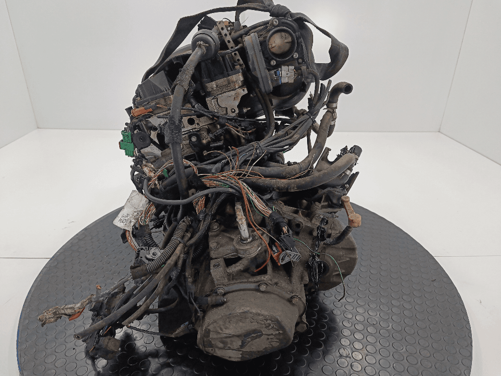Двигатель к Peugeot 307 (01-05)