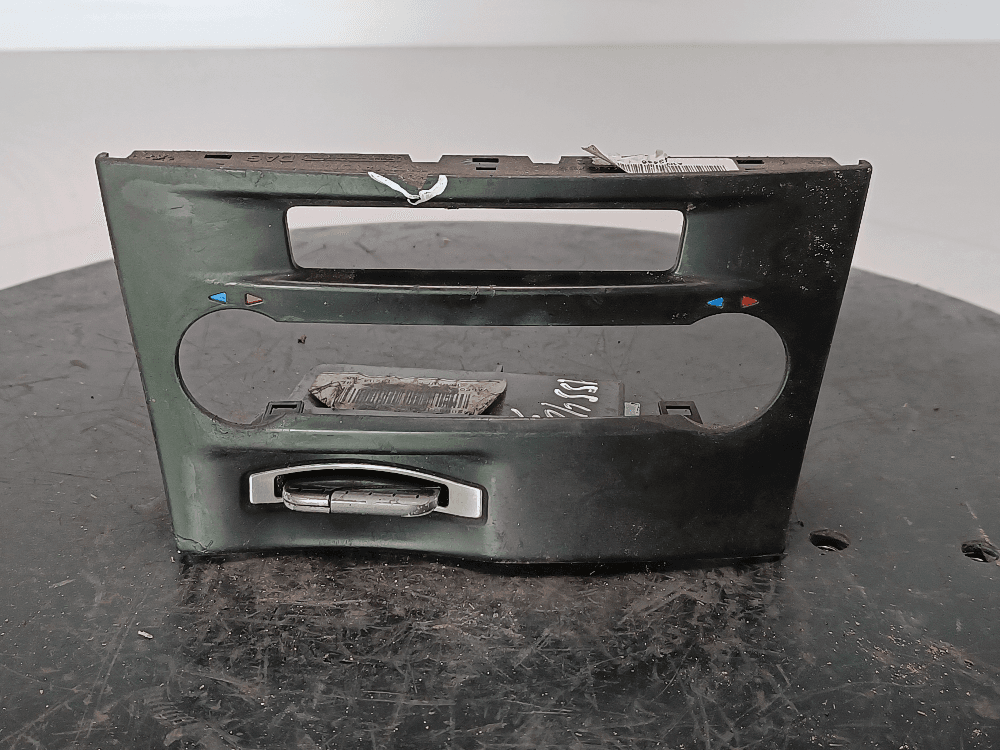 Замок зажигания к Renault Laguna 2 (01-05)