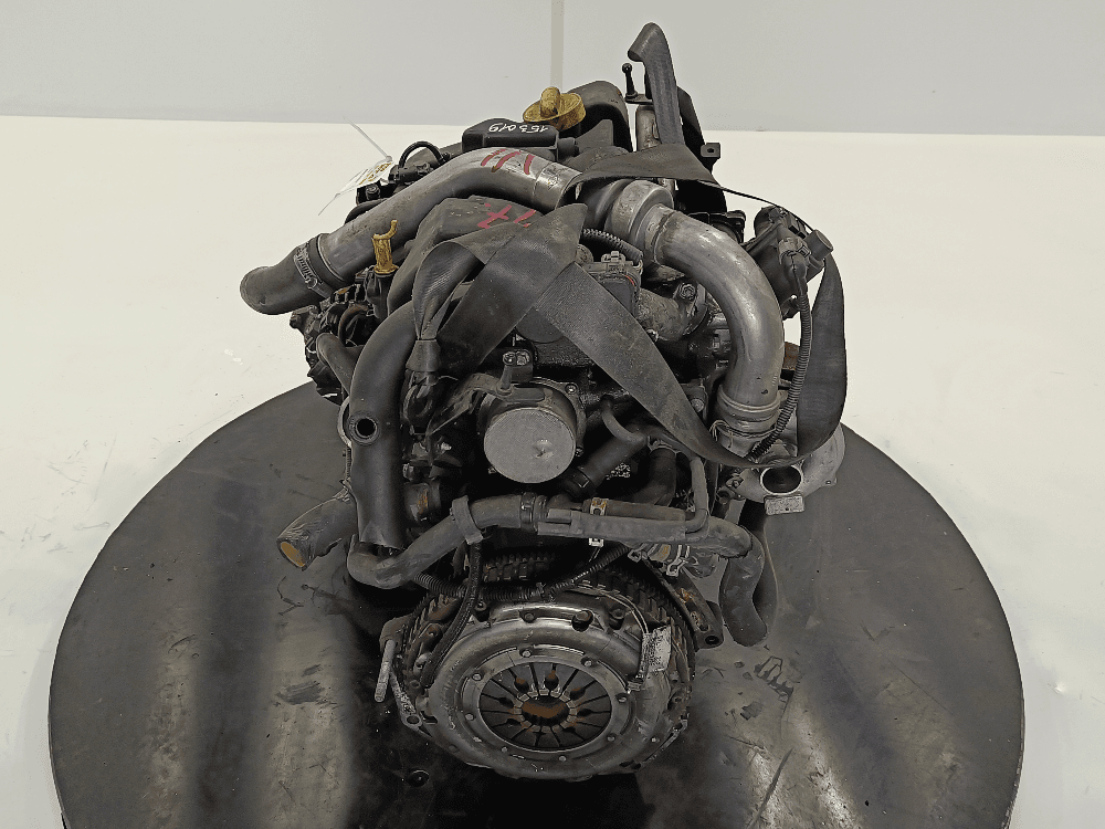 Двигатель к Renault Clio 3 (05-09)