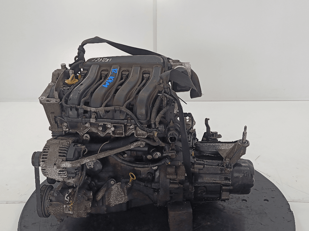 Двигатель к Renault Scenic 2 (03-06)