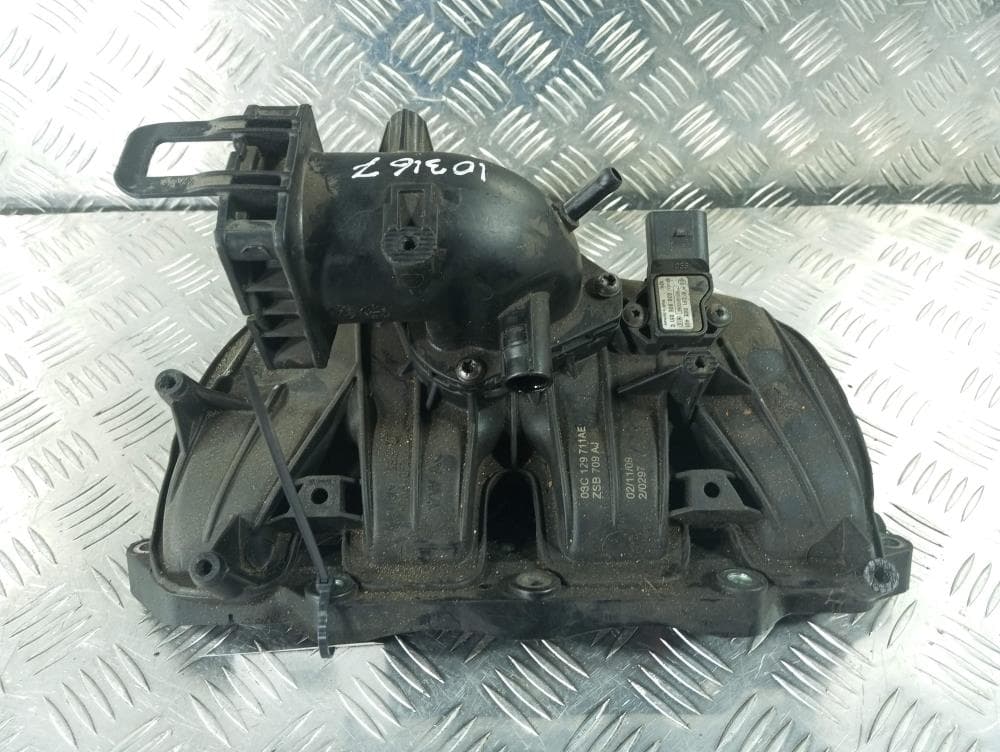 Коллектор впускной к Volkswagen Golf 6 (08-15)