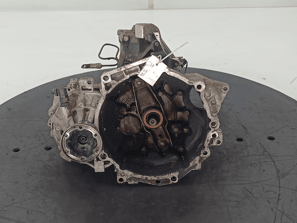 КПП механическая (МКПП) к Volkswagen Golf 4 (97-06)