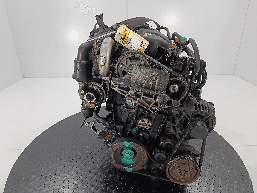 Двигатель к Nissan  Juke 1 (10-14)