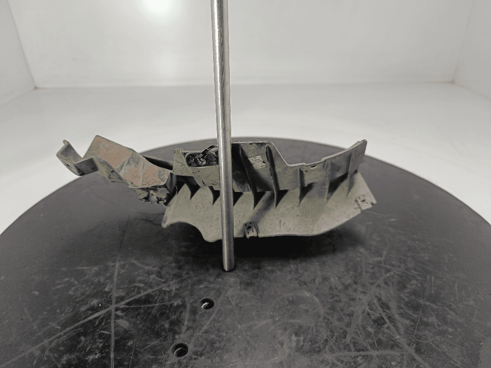 Брызговик к Volkswagen Touareg 3 (18-24)