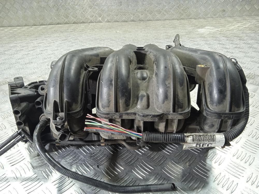 Коллектор впускной к Ford C-Max 1 (03-07)